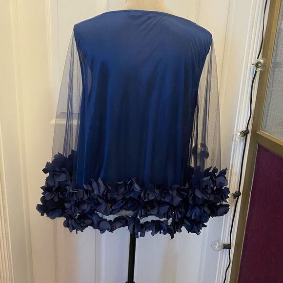 Hesperus deep blue petal blouse, L - Picture 10 of 13
